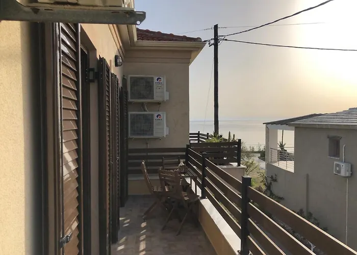 Ayerina First Floor Apartment