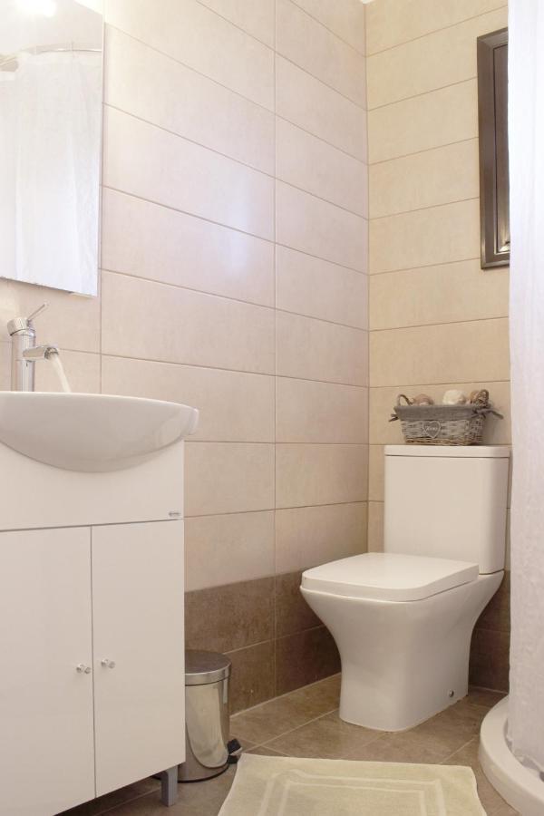 Apartment Ayerina First Floor